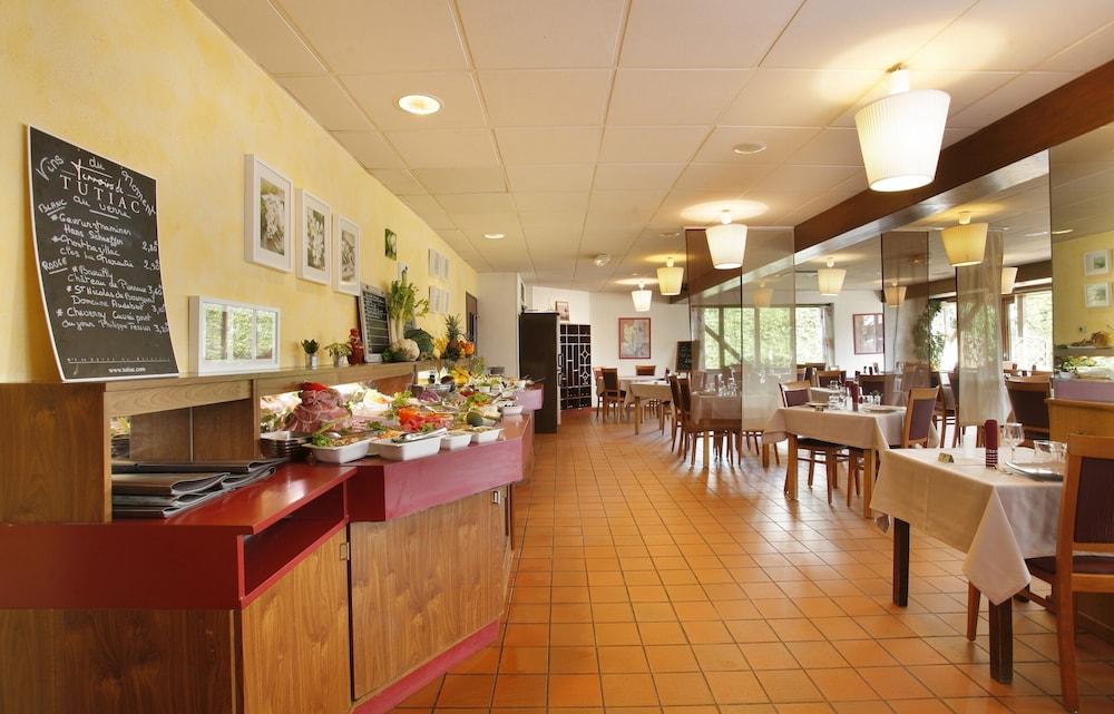 Ikar - Fasthotel Blois Bagian luar foto