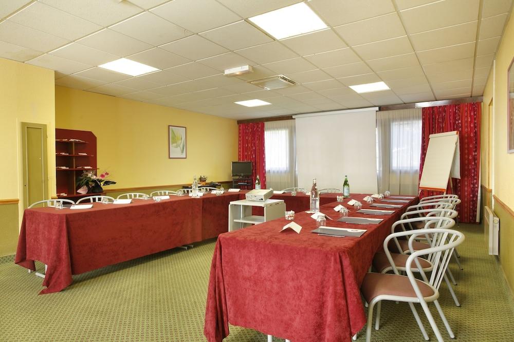 Ikar - Fasthotel Blois Bagian luar foto