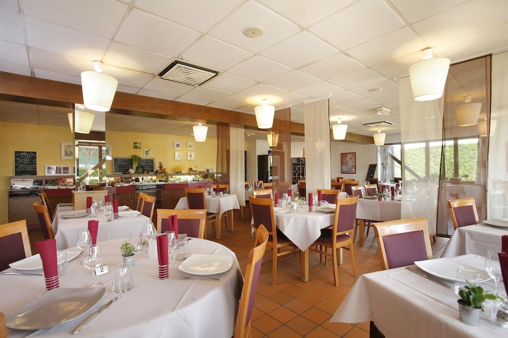 Ikar - Fasthotel Blois Bagian luar foto